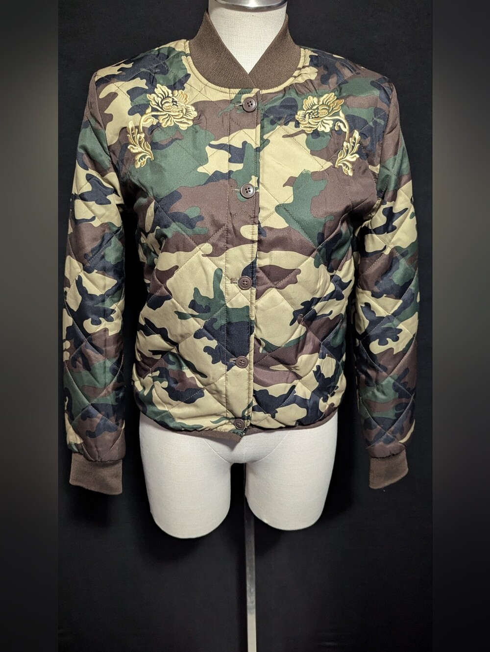 Obey Embroidered Camo Quilted Bomber Jacket Size Small